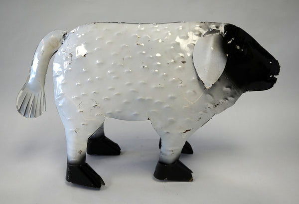 METAL GARDEN FIGURE - SHEEP - Portico Indoor & Outdoor Living Inc.
